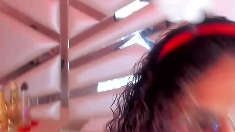 Snapshot of miia02 chatting on December 24, 2024, 5:05 am MIA 3 online show from December 24, 2024, 5:05 am