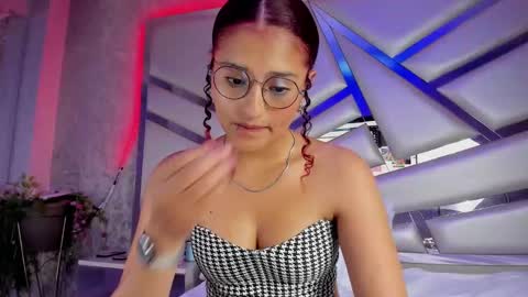 Snapshot of miia02 chatting on March 4, 2025, 9:40 am MIA 3 online show from March 4, 2025, 9:40 am