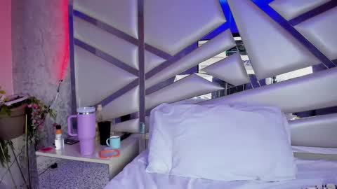 Snapshot of miia02 chatting on March 7, 2025, 8:45 am MIA 3 online show from March 7, 2025, 8:45 am