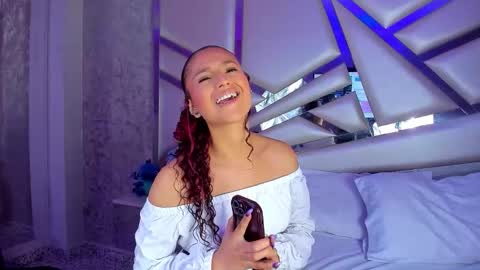 Snapshot of miia02 chatting on November 8, 2025, 6:57 am MIA 3 online show from November 8, 2025, 6:57 am