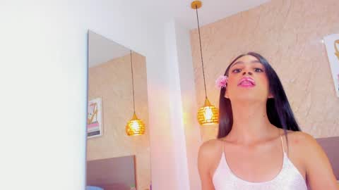 Miia online show from April 8, 2026, 12:05 pm