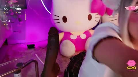   online show from April 17, 2026, 12:19 pm