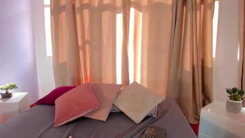 miia_anderson_1 online show from July 15, 2026, 8:36 pm