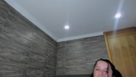 Mia online show from May 23, 2026, 7:24 am