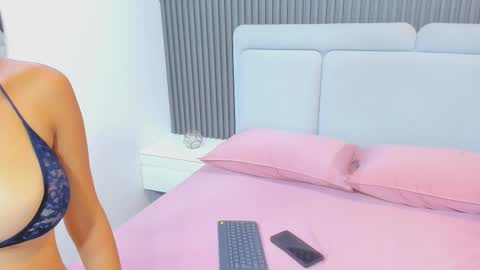 miia_cute18 online show from January 18, 2026, 11:25 am