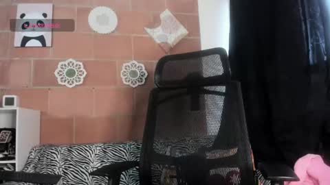 Snapshot of miia_lovve chatting on May 10, 2026, 10:59 pm miia_lovve online show from May 10, 2026, 10:59 pm