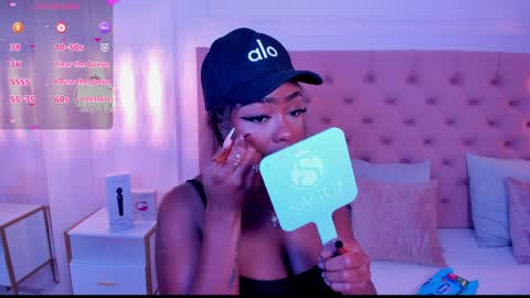 Miia Schwarz  online show from January 13, 2025, 10:35 pm