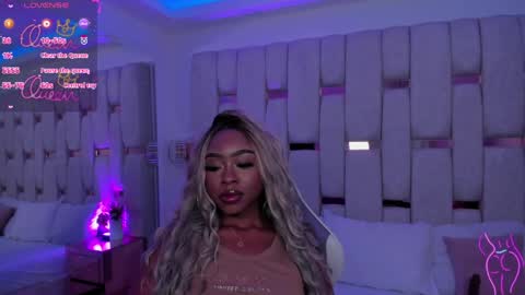 Miia Schwarz  online show from April 6, 2026, 11:27 pm