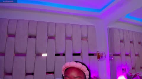 Snapshot of miia_schwarz chatting on April 26, 2026, 1:53 pm Miia Schwarz online show from April 26, 2026, 1:53 pm