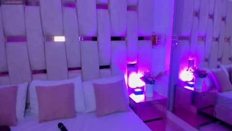 Snapshot of miia_schwarz chatting on May 29, 2026, 10:52 pm Miia Schwarz online show from May 29, 2026, 10:52 pm