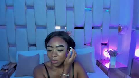 Snapshot of miia_schwarz chatting on June 10, 2026, 10:41 pm Miia Schwarz online show from June 10, 2026, 10:41 pm