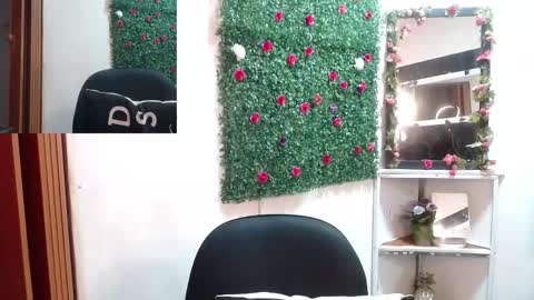 miia online show from September 10, 2025, 12:05 pm