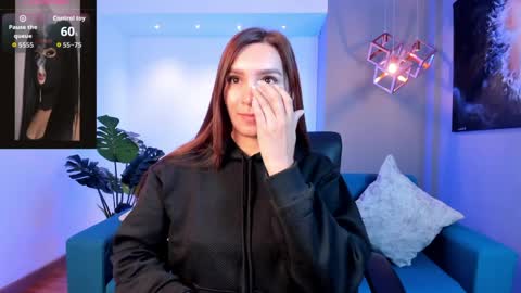 Miia 3 online show from April 6, 2026, 11:33 am