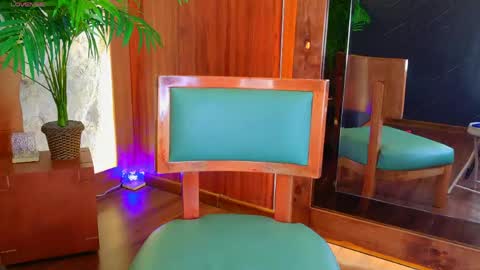 Snapshot of miiaa_cooper chatting on April 13, 2026, 4:01 pm CALL ME MIA online show from April 13, 2026, 4:01 pm