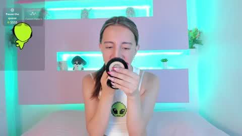 MIIA     online show from February 7, 2025, 11:45 am