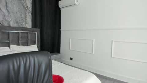 Mia Monroe online show from March 7, 2025, 2:46 am