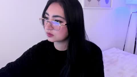 Snapshot of miila__1 chatting on July 29, 2026, 11:08 am Mila online show from July 29, 2026, 11:08 am