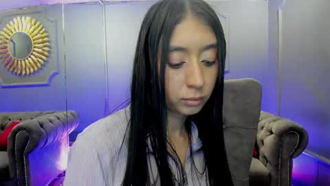 miilu  online show from February 6, 2025, 6:29 am