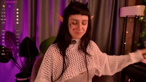 Snapshot of mika_moon_ chatting on December 15, 2024, 6:15 pm mika_moon_ online show from December 15, 2024, 6:15 pm