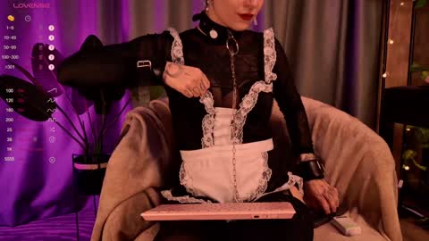 Snapshot of mika_moon_ chatting on December 16, 2024, 11:07 pm mika_moon_ online show from December 16, 2024, 11:07 pm