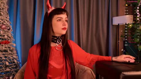 Snapshot of mika_moon_ chatting on December 31, 2024, 8:02 pm mika_moon_ online show from December 31, 2024, 8:02 pm