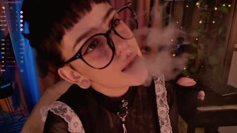 Snapshot of mika_moon_ chatting on January 28, 2025, 5:11 am mika_moon_ online show from January 28, 2025, 5:11 am