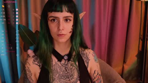 Snapshot of mika_moon_ chatting on February 3, 2025, 8:46 am mika_moon_ online show from February 3, 2025, 8:46 am