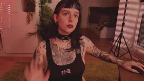 Snapshot of mika_moon_ chatting on October 3, 2025, 6:38 pm mika_moon_ online show from October 3, 2025, 6:38 pm