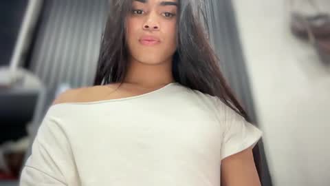 Snapshot of mika_pedersen chatting on April 14, 2026, 7:14 am mika_pedersen online show from April 14, 2026, 7:14 am
