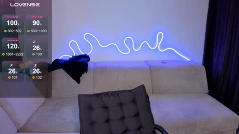 Mika online show from February 5, 2026, 2:33 pm