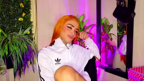 mikaelarangel online show from October 7, 2025, 5:15 am