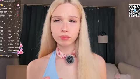 Snapshot of mikaelataron chatting on May 1, 2026, 8:46 pm Angel girl online show from May 1, 2026, 8:46 pm