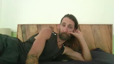 Snapshot of mikal702912 chatting on November 16, 2025, 11:21 pm mikal702912 online show from November 16, 2025, 11:21 pm