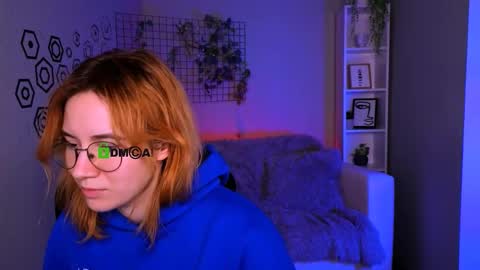 Snapshot of mikami_grey chatting on January 10, 2026, 8:32 pm Mika online show from January 10, 2026, 8:32 pm