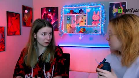 Snapshot of mikami_grey chatting on January 15, 2026, 10:09 am Mika online show from January 15, 2026, 10:09 am