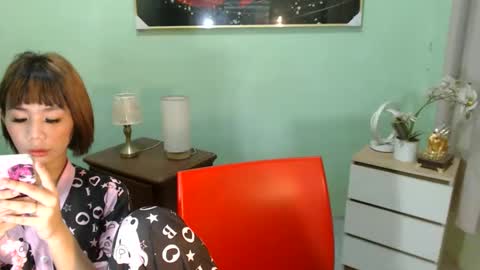 mikay online show from April 22, 2026, 11:45 am
