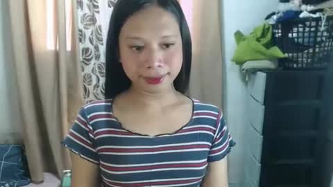 Snapshot of mikaygoddessxx chatting on June 9, 2026, 5:52 am Mikay online show from June 9, 2026, 5:52 am