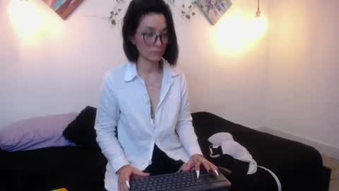 Snapshot of mikaza_akerman chatting on April 30, 2026, 8:57 pm mikaza online show from April 30, 2026, 8:57 pm