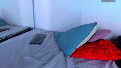 Snapshot of mike_0233 chatting on January 17, 2025, 9:39 am Mike 0233 online show from January 17, 2025, 9:39 am