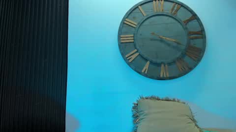 Snapshot of mike_0233 chatting on February 15, 2025, 7:38 am Mike 0233 online show from February 15, 2025, 7:38 am