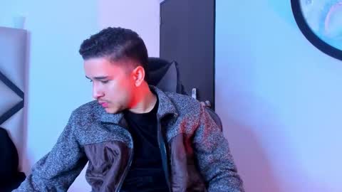 Mike  online show from November 10, 2025, 11:53 am