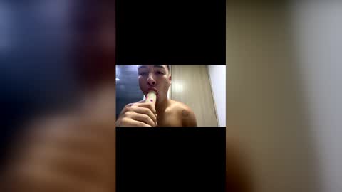 mike_947 online show from November 30, 2025, 10:14 pm