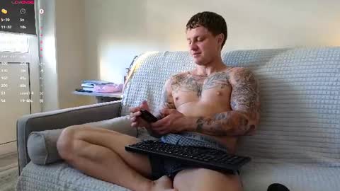 Snapshot of mike___magic chatting on July 18, 2026, 3:44 am Mike Magic online show from July 18, 2026, 3:44 am