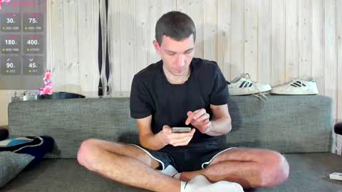 Snapshot of mike_ball chatting on December 18, 2024, 12:07 pm Misha online show from December 18, 2024, 12:07 pm