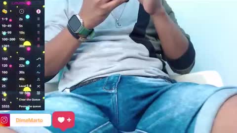 Snapshot of mike_black_22 chatting on March 17, 2026, 4:43 pm Mike online show from March 17, 2026, 4:43 pm