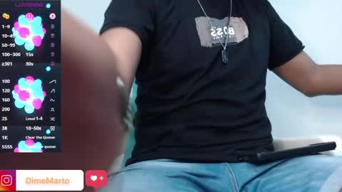 Snapshot of mike_black_22 chatting on May 1, 2026, 3:49 pm Mike online show from May 1, 2026, 3:49 pm