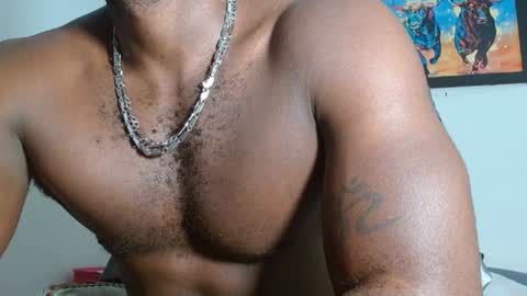 Snapshot of mike_kingcum chatting on January 20, 2025, 2:01 am mike online show from January 20, 2025, 2:01 am