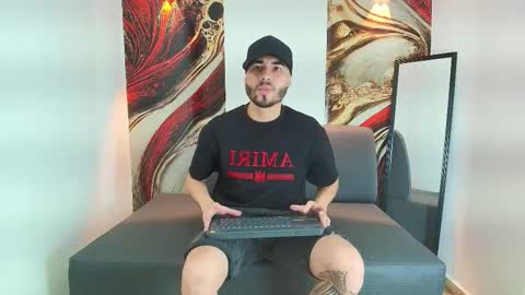 MIKE online show from December 18, 2025, 7:42 pm