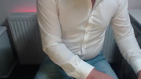 Snapshot of mike_master30 chatting on May 18, 2026, 10:21 am MikeMaster online show from May 18, 2026, 10:21 am