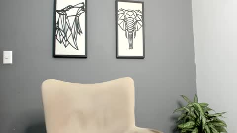 Snapshot of mike_montoya chatting on December 5, 2024, 7:27 am Mike Montoya online show from December 5, 2024, 7:27 am